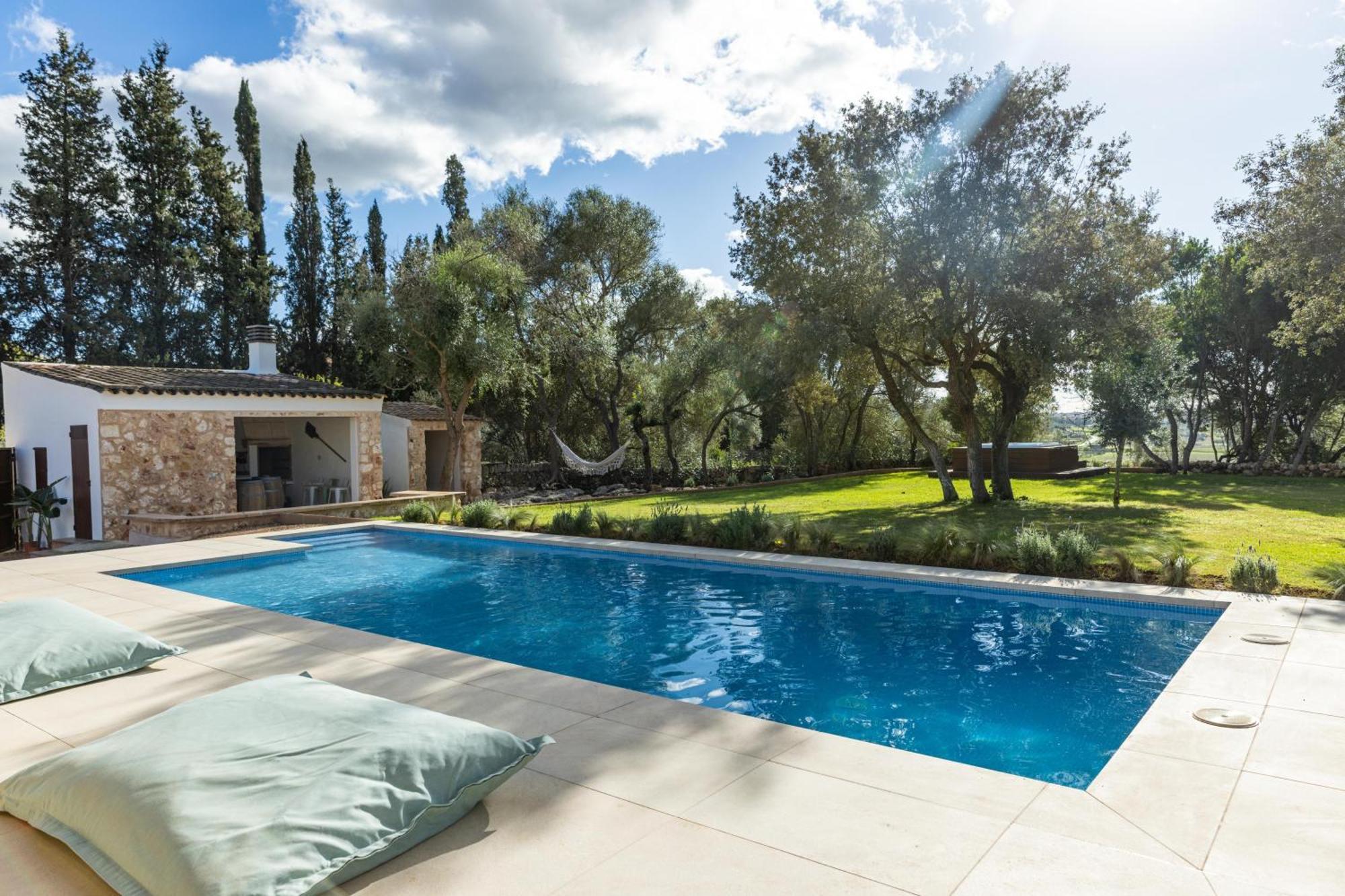 Es Mirador De Vernissa Jacuzzi Sauna Y Piscina Santa Margalida Exterior photo